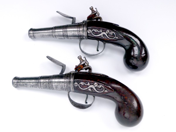 Flintlock Muff Pistols with Turn-Off Barrels - detail 2