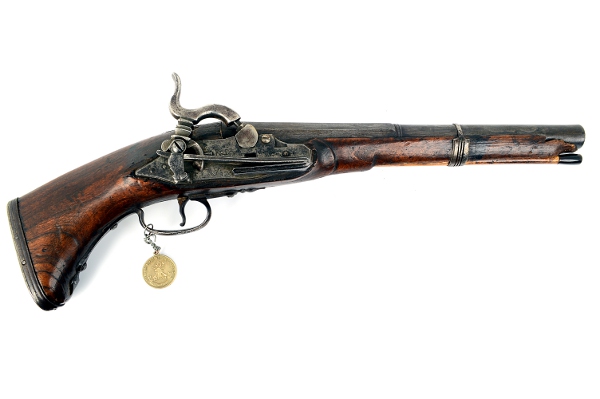 Belt Pistol with Patilla Style Miquelet Lock - main view